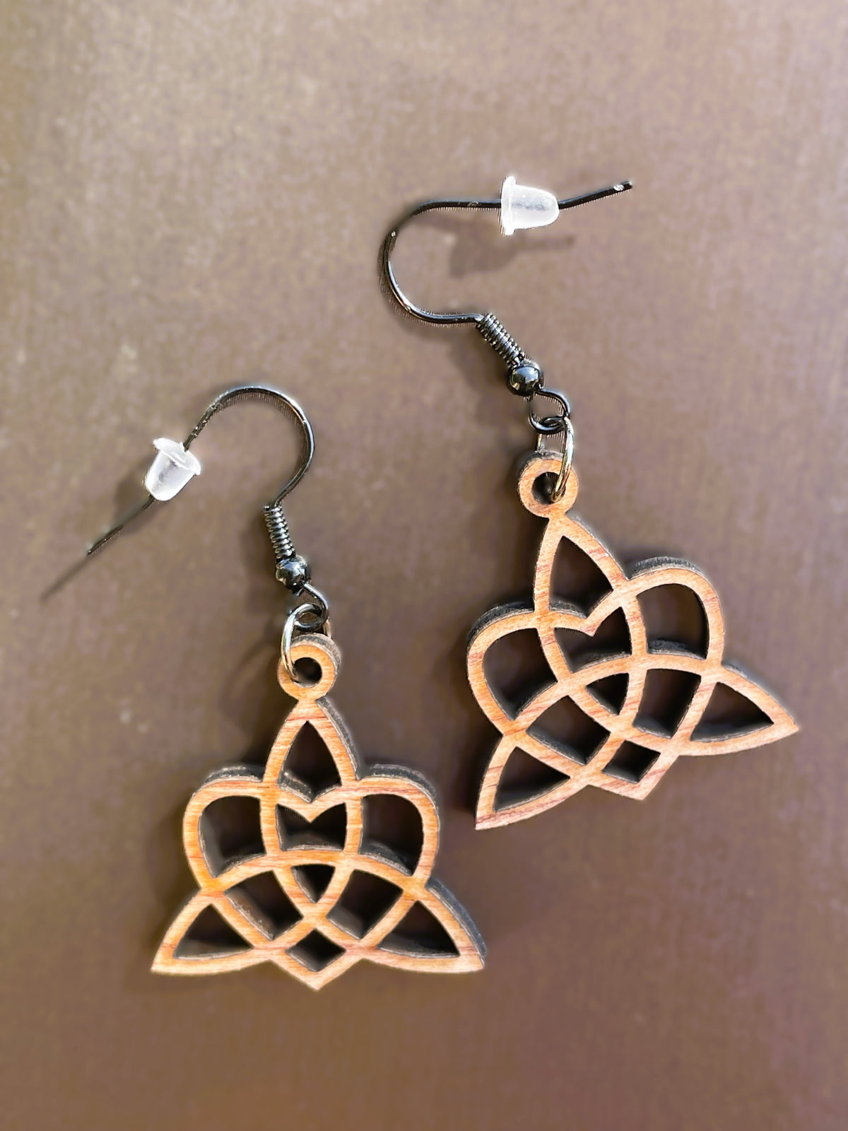 Boucles d'oreilles Noeud Triquetra & Coeur