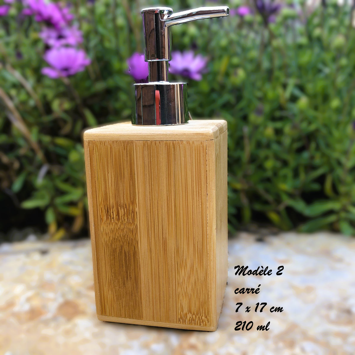 Distributeur Liquide cubique avec poussoir Argenté