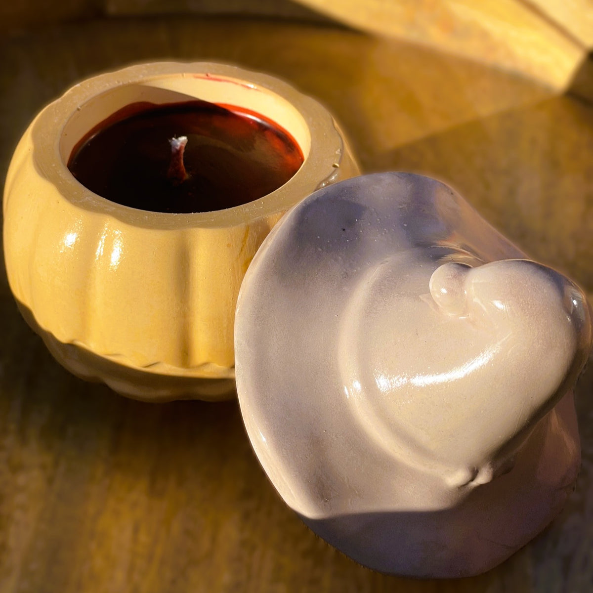 🕯️Bougie citrouille artisanale, création exclusive, Céramique – Cire Écologique / petit format
