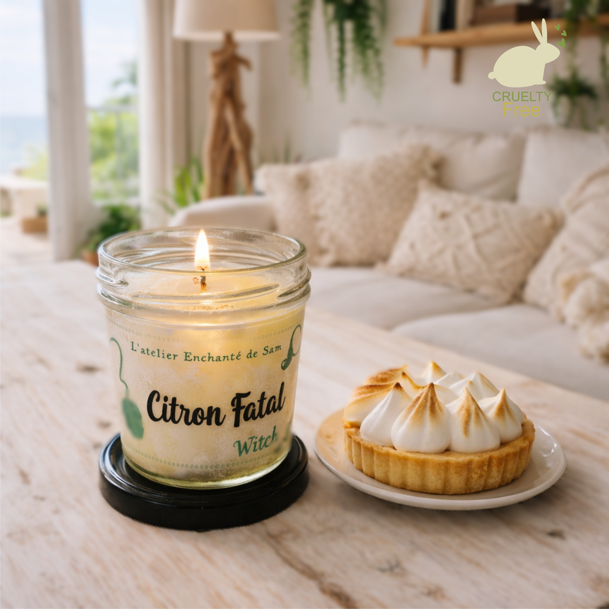 bougie coulée à la main en Provence, dans un pot en verre avec couvercle, parfum de Grasse citron meringué