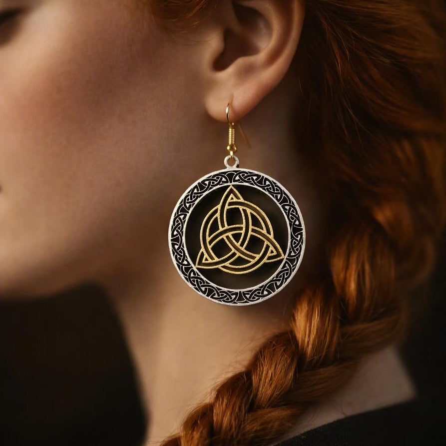 Boucles d'oreilles Triquetra or & argent