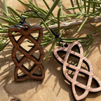 Lot de 5 paires de Boucles d'oreilles en bois de noyer